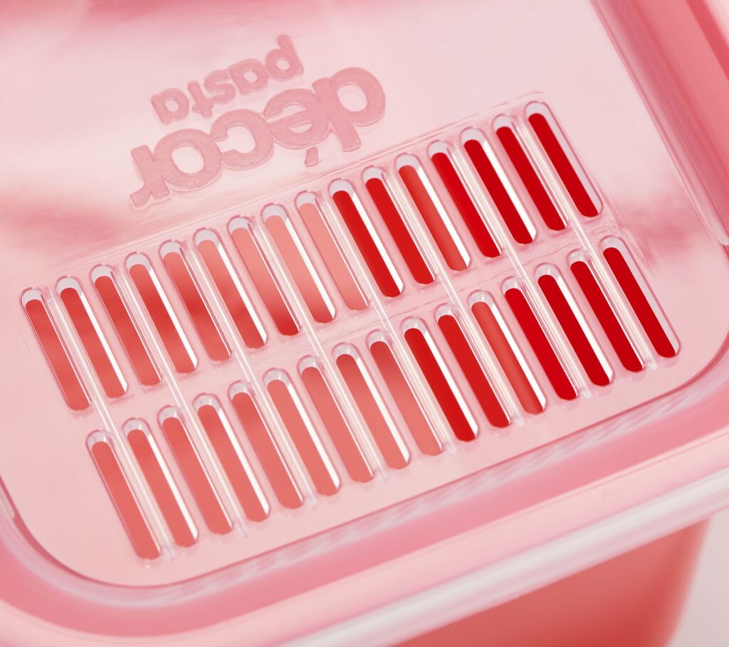 Decor 4-Piece Microwave Pasta Cooker With Tools