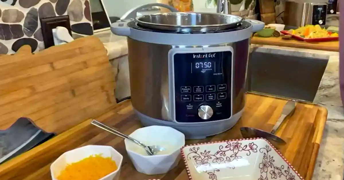 instant pot 6qt 9-in-1 pressure cooker bundle
