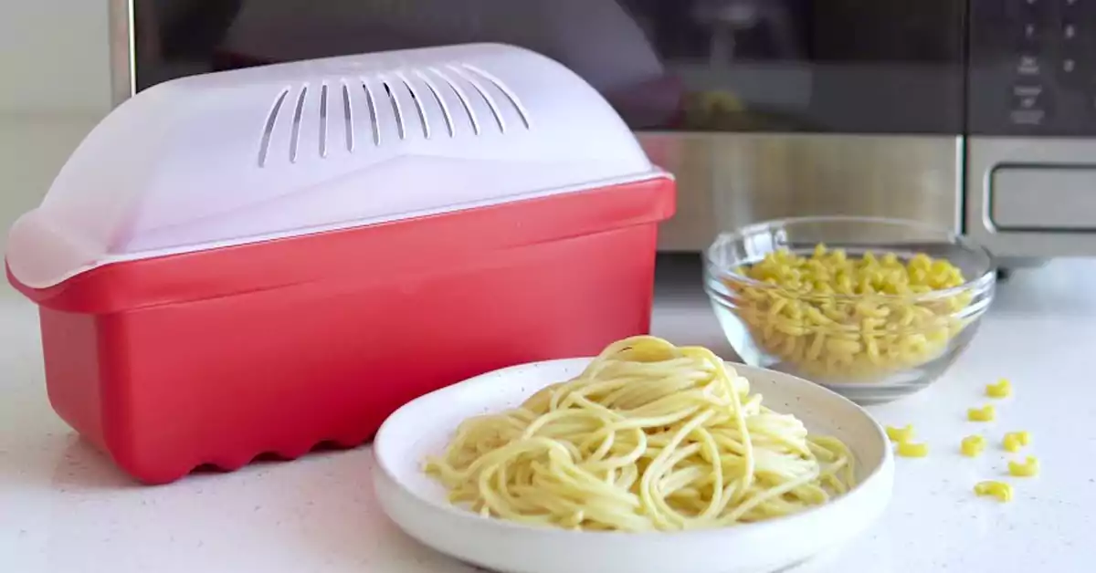 microwave noodle cooker