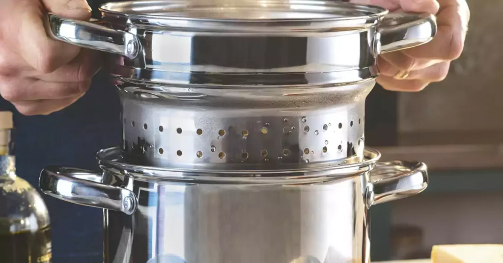 pasta pot with strainer insert