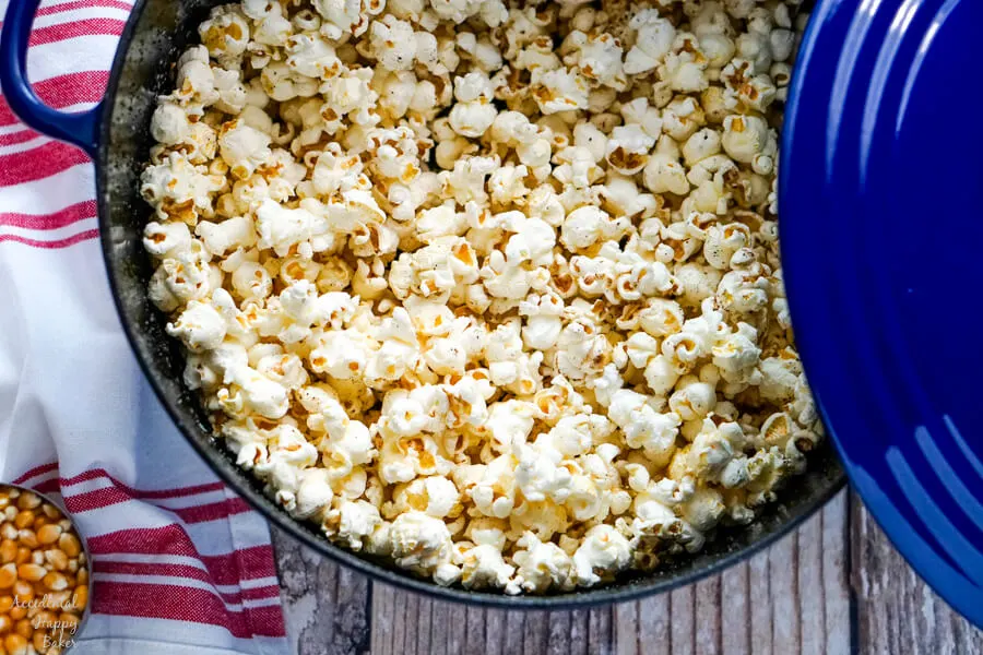 Dutch Oven Popcorn