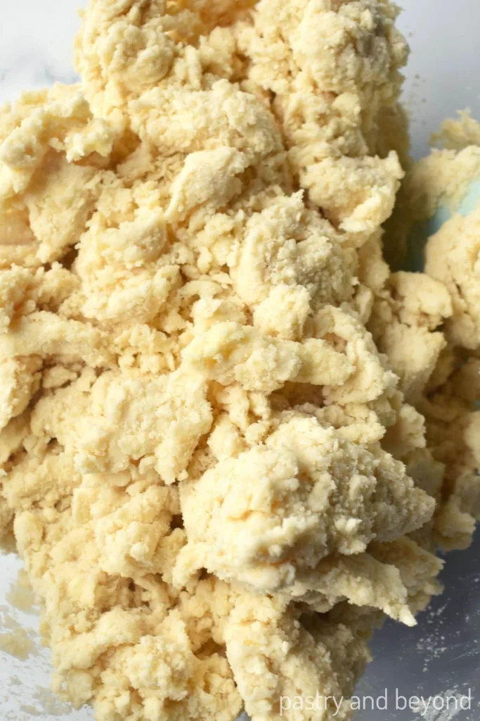 Easy Pie Crust Recipe by Hand