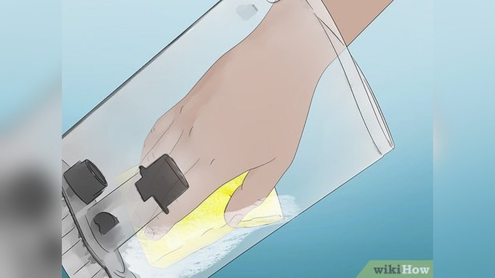 How to Clean Keurig Water Tank