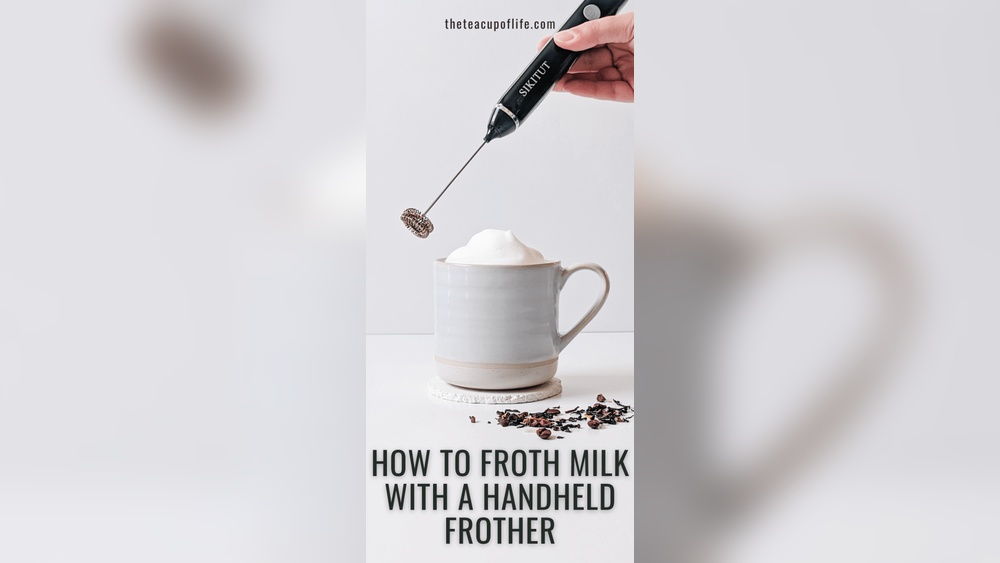 How Do You Use a Handheld Frother