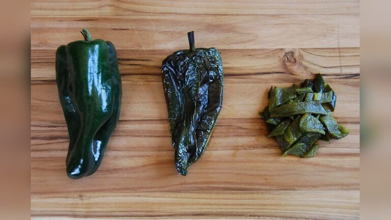 How to Dry Poblano Peppers