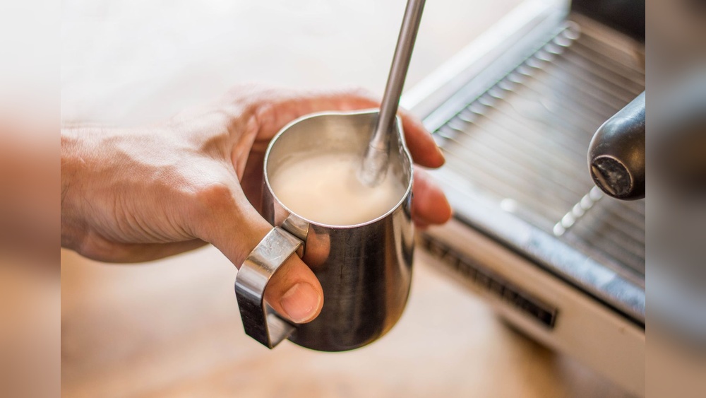 How to Foam Milk With a Steam Wand