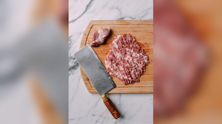 How to Grind Beef Without a Grinder