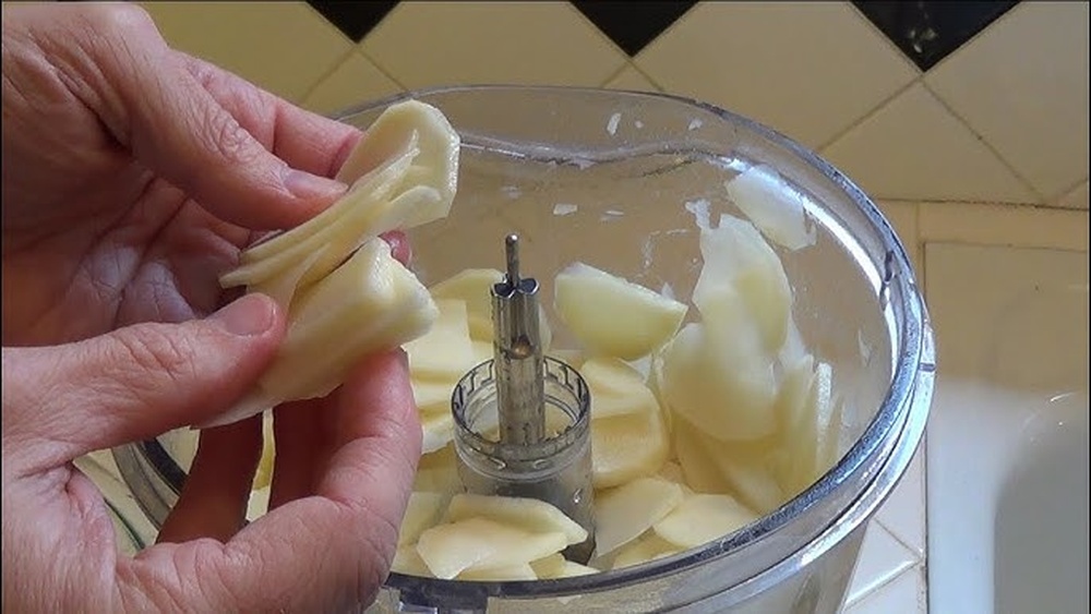 How to Slice Potatoes in Food Processor