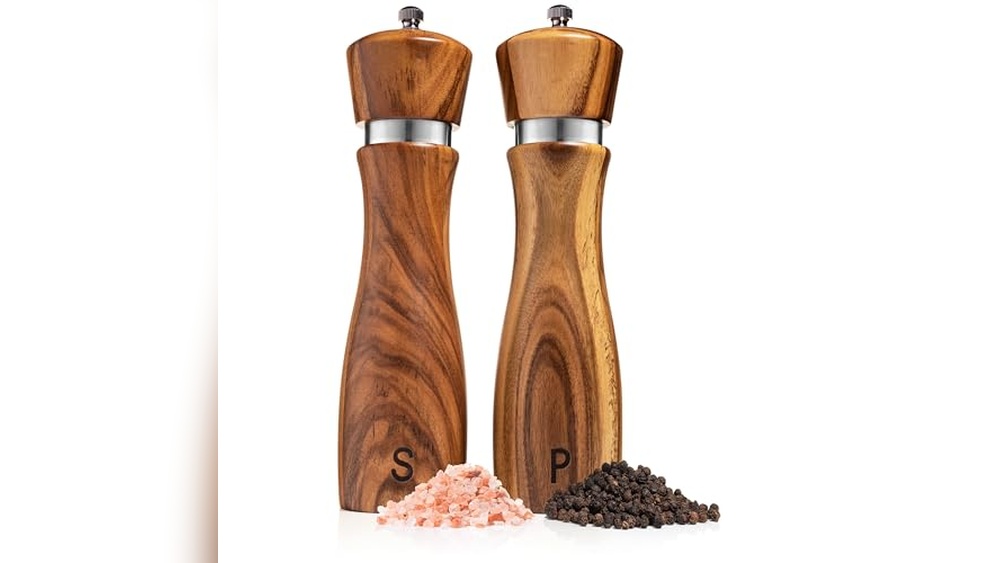 Walnut Salt And Pepper Grinders