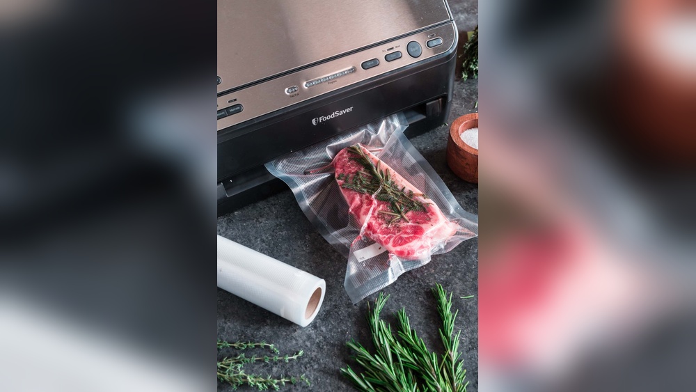 Cook Vacuum Sealed Meat