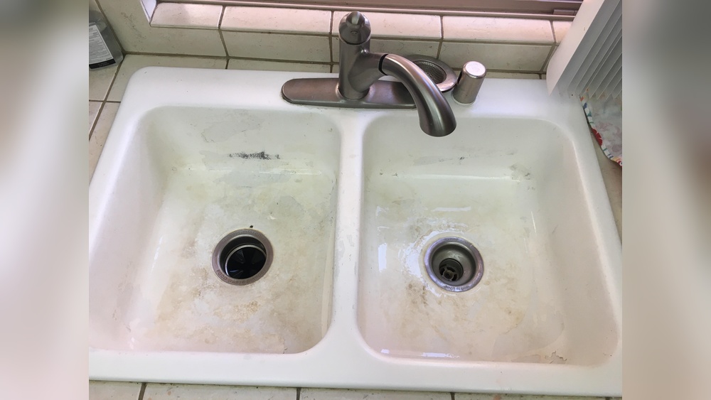 How to Clean Dirty Sink