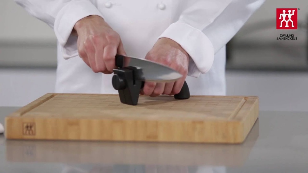 How to Use Henckels Knife Sharpener