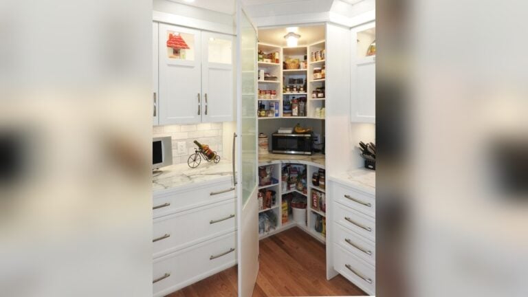Kitchen Corner Cabinet Ideas