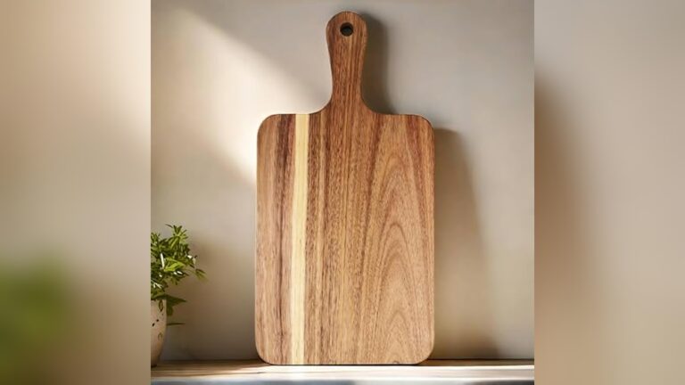 Paddle Cutting Board