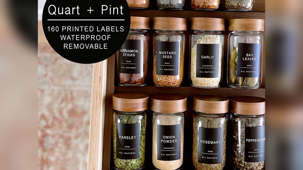 Spice Containers With Labels