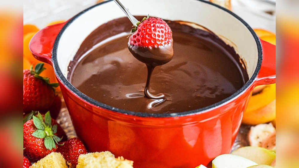 Strawberry Chocolate Fondue